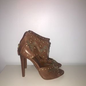 Brown Boutique9 Heels with mesh cutouts (Size 5)